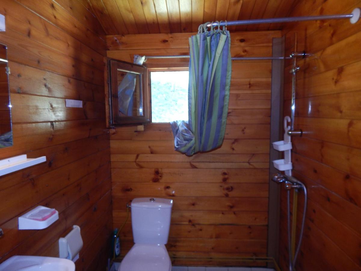 Les Chalets De Montorgueil Saurat Exterior photo